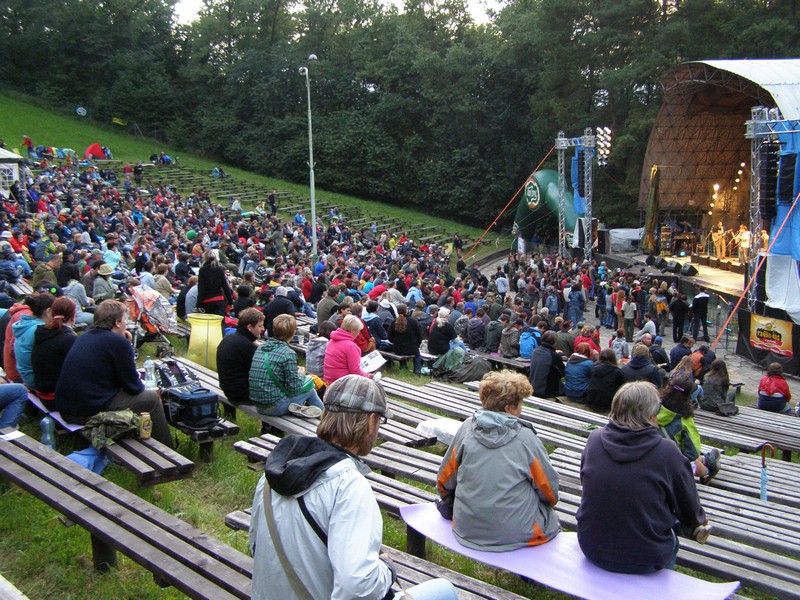 P7041082 Zahrada Amf k